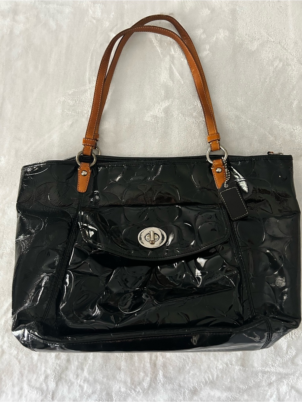 Coach Vintage Leah Signature Embossed Black Patent Leather Tote Bag F14663